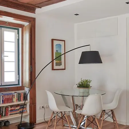 Chiado Homes - 2 Appartement *